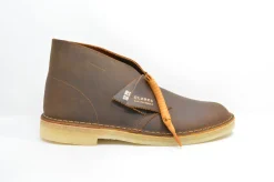 CLARKS DESERT BOOT