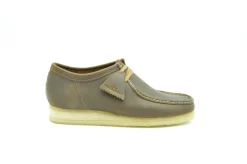 CLARKS Wallabee