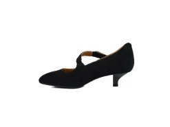 L'AMOUR DES PIEDS Kavya