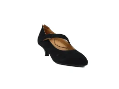 L'AMOUR DES PIEDS Kavya