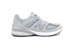 NEW BALANCE 990v5