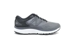 NEW BALANCE 940v4